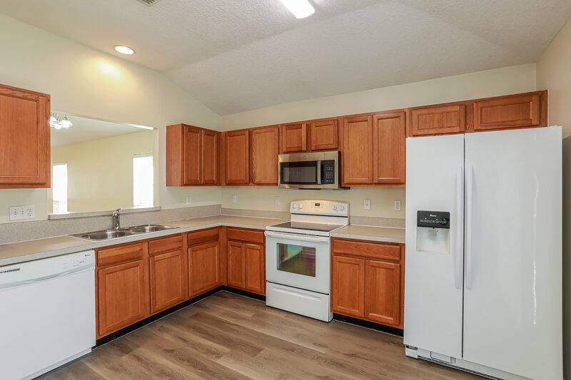 1,675/Mo, 3942 Pebble Brooke Cir Orange Park, FL 32065 Kitchen View