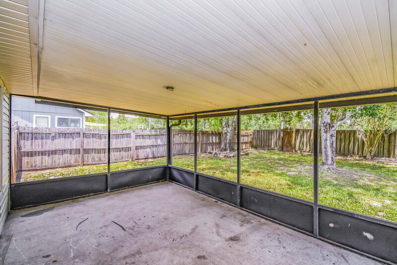 1,735/Mo, 1373 Rose Hill Dr E Jacksonville, FL 32221 Sun Room View