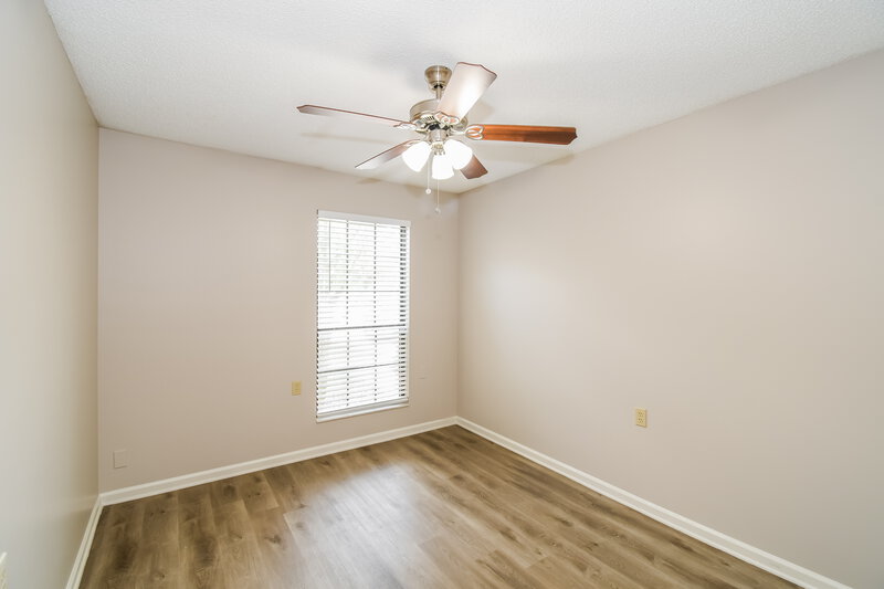 1,735/Mo, 1373 Rose Hill Dr E Jacksonville, FL 32221 Bedroom View
