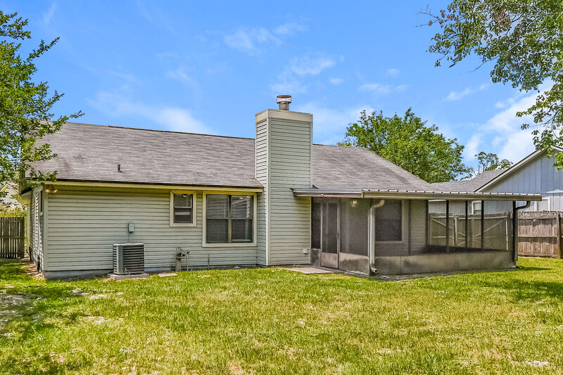 1,735/Mo, 1373 Rose Hill Dr E Jacksonville, FL 32221 Rear View