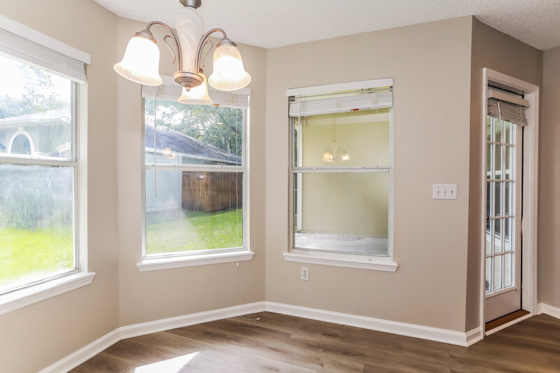 1,720/Mo, 8059 Carisbrook Ct Jacksonville, FL 32244 Breakfast Nook View