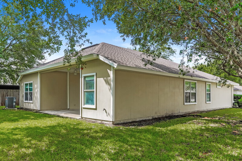 1,720/Mo, 8059 Carisbrook Ct Jacksonville, FL 32244 Rear View