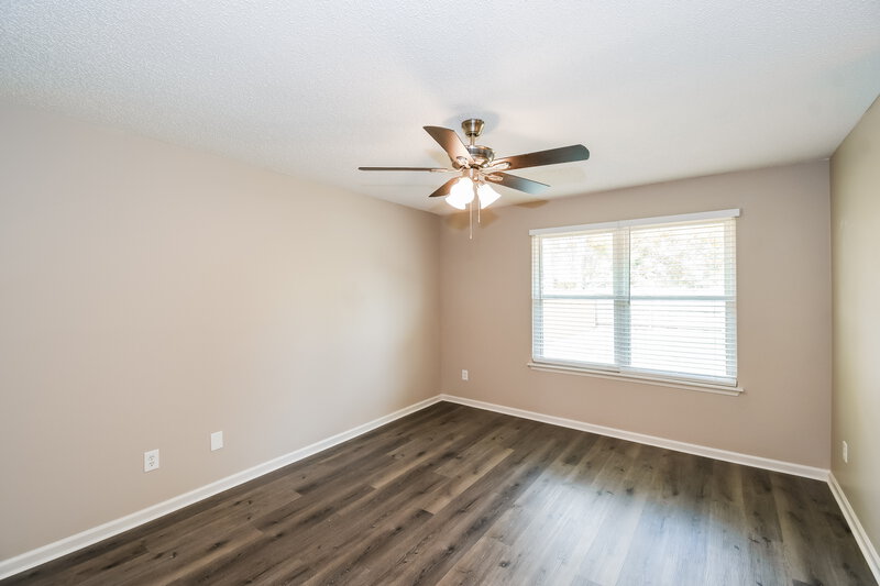2,240/Mo, 3303 Hampstead Dr Jacksonville, FL 32225 Main Bedroom View