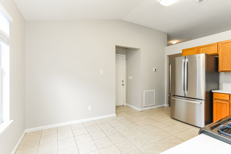 0/Mo, 3388 Volley Dr Jacksonville, FL 32277 Kitchen View 3