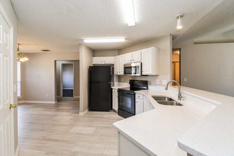 2,315/Mo, 1379 Spanish Needle Ct Orange Park, FL 32073 Kitchen View