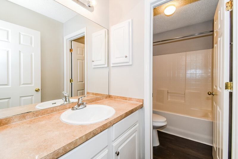 2,315/Mo, 1379 Spanish Needle Ct Orange Park, FL 32073 Bathroom View