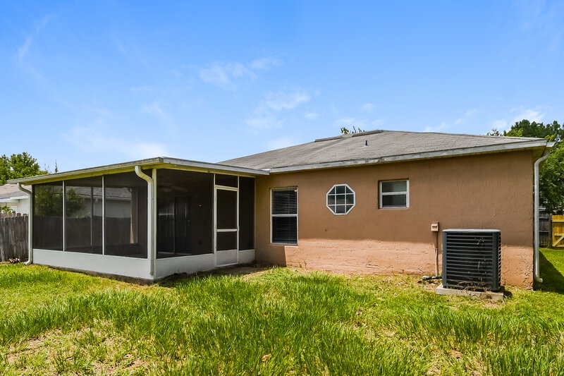 1,865/Mo, 3003 Valkyrie Rd Middleburg, FL 32068 Rear View