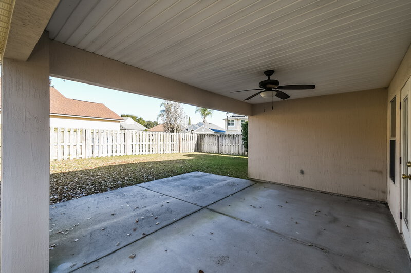 2,235/Mo, 3543 Shrewsbury Dr Jacksonville, FL 32226 Rear View