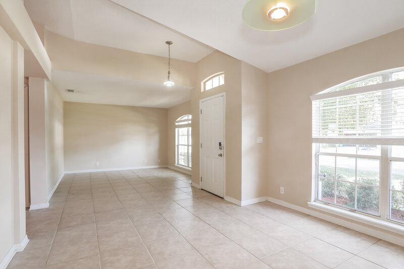 3,040/Mo, 12306 Bucks Harbor Dr S Jacksonville, FL 32225 Dining Room View