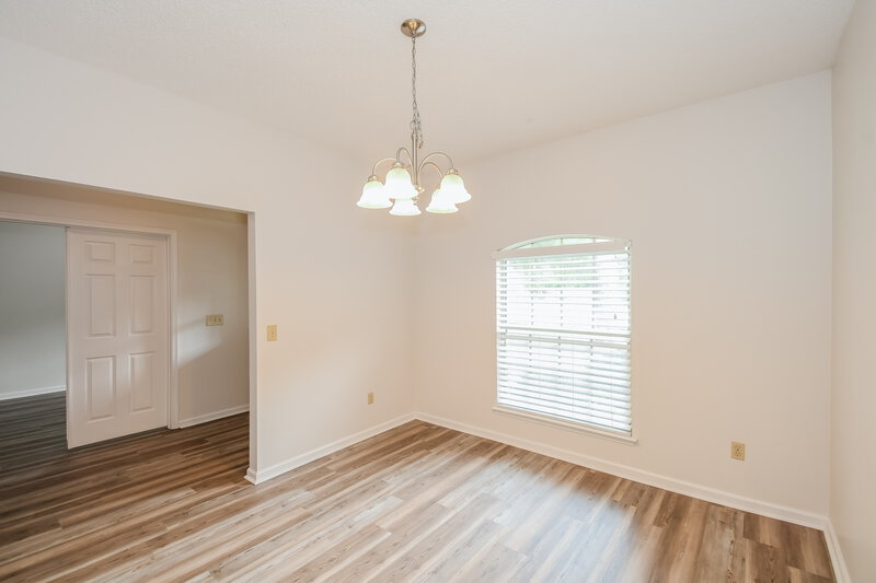 2,035/Mo, 283 Springfield Ct Orange Park, FL 32073 Dining Room View