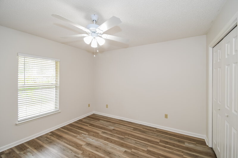 2,035/Mo, 283 Springfield Ct Orange Park, FL 32073 Bedroom View