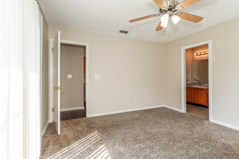 1,625/Mo, 1561 Ibis Dr Orange Park, FL 32065 Main Bedroom View 2