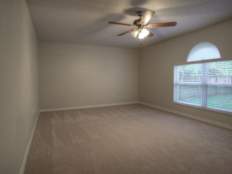 2,260/Mo, 12428 Hickory Forest Rd Jacksonville, FL 32226 Living Room View