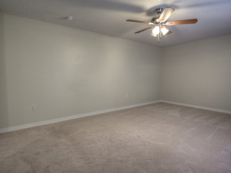2,260/Mo, 12428 Hickory Forest Rd Jacksonville, FL 32226 Living Room View 4