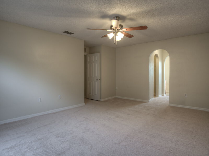 2,260/Mo, 12428 Hickory Forest Rd Jacksonville, FL 32226 Master Bedroom View 3