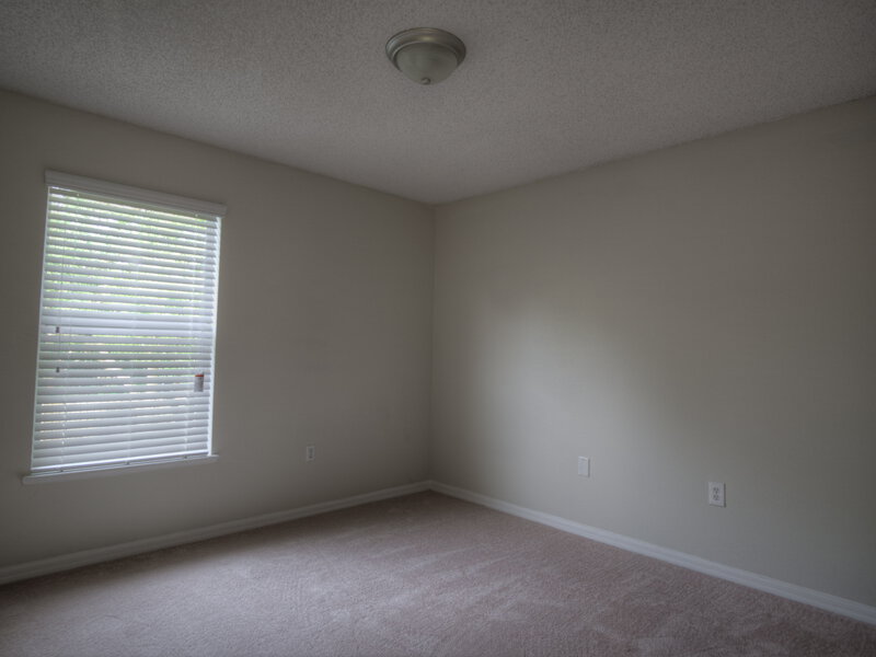 2,260/Mo, 12428 Hickory Forest Rd Jacksonville, FL 32226 Standard Bed View 3