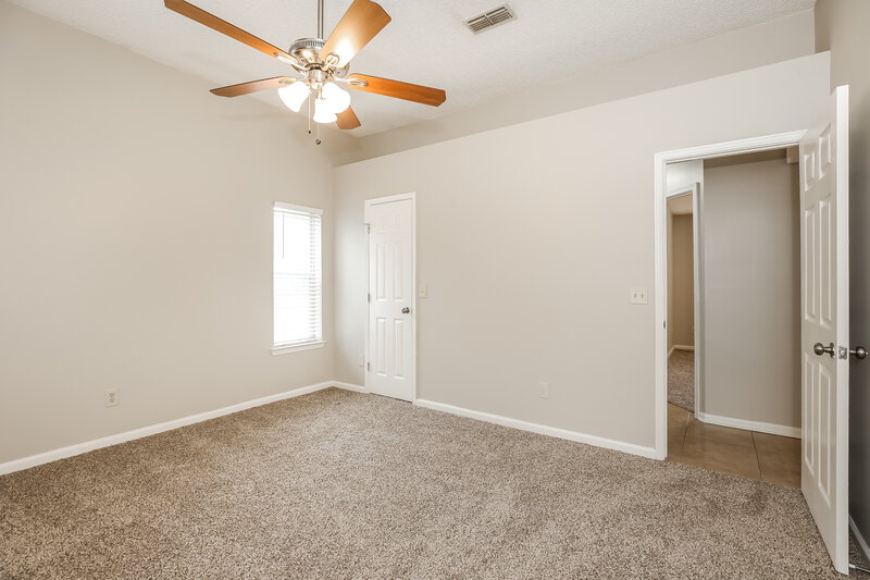 1,810/Mo, 3379 Deerfield Pointe Dr Orange Park, FL 32073 Main Bedroom View