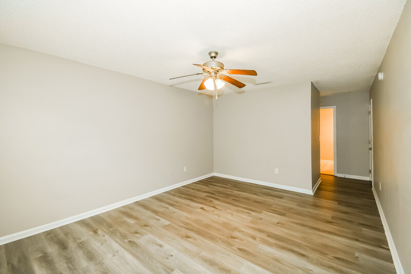 2,235/Mo, 3794 Blackthorn Ct Orange Park, FL 32073 Main Bedroom View 2