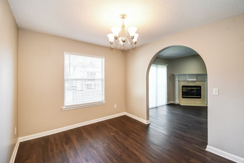 1,955/Mo, 8217 Glasgow Ct Jacksonville, FL 32244 Dining Room View