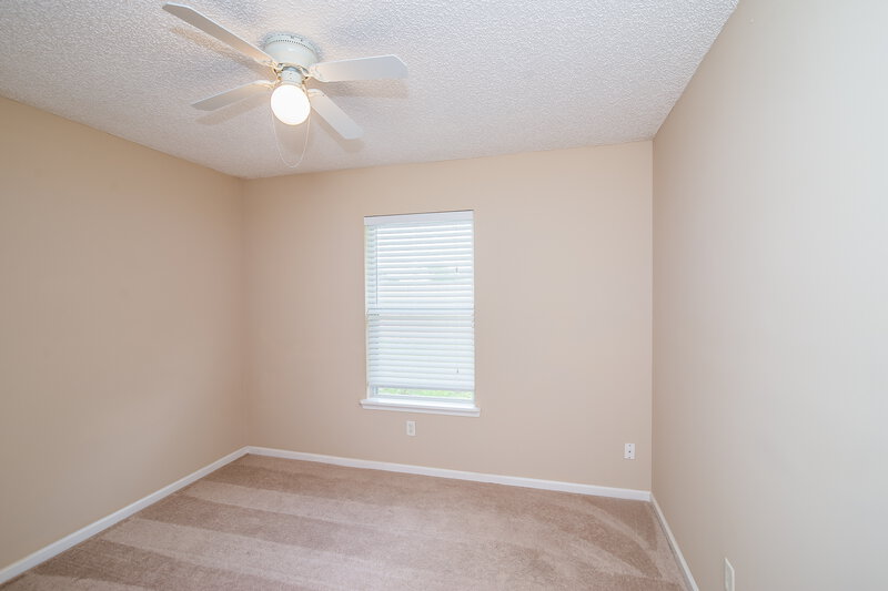 1,950/Mo, 3209 Sexton Dr Green Cove Springs, FL 32043 Bedroom View 3