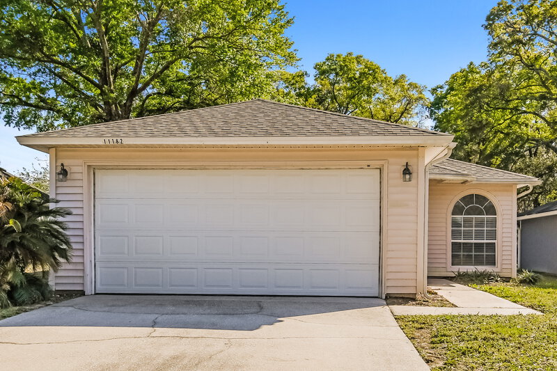 2,055/Mo, 11182 Mikris Dr S Jacksonville, FL 32225 External View