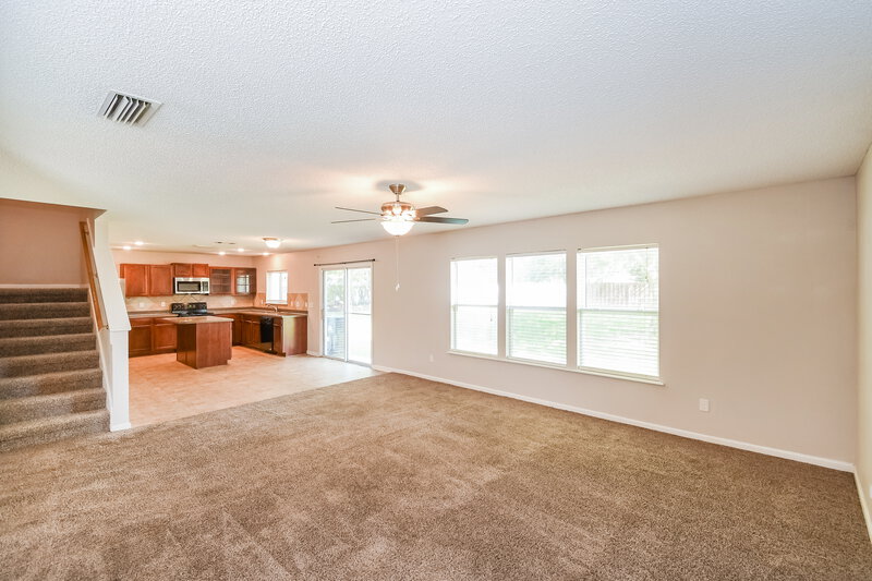 2,430/Mo, 1179 Morning Light Rd Jacksonville, FL 32218 Living Room View 2