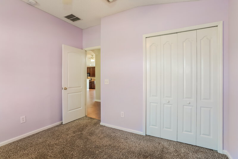 1,670/Mo, 1716 Hollow Glen Dr Middleburg, FL 32068 Bedroom View