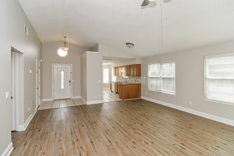 2,390/Mo, 8010 Swamp Flower Dr Jacksonville, FL 32244 Living Room View