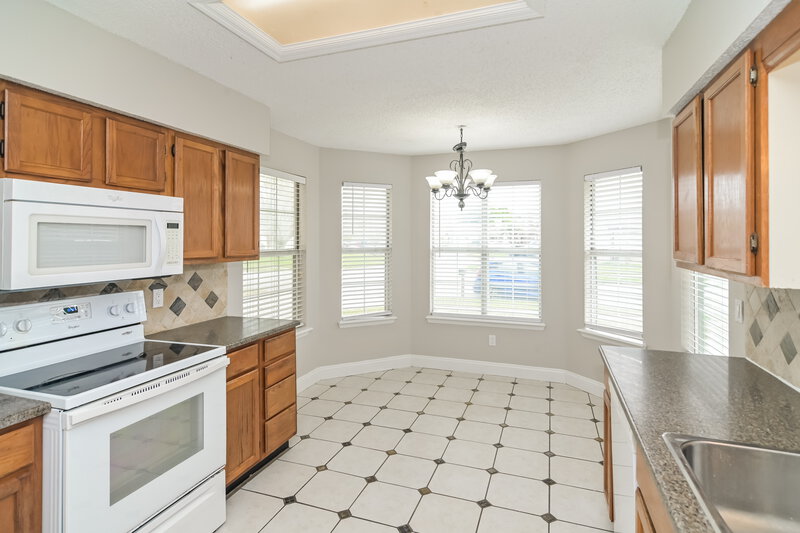 2,390/Mo, 8010 Swamp Flower Dr Jacksonville, FL 32244 Dining Room View