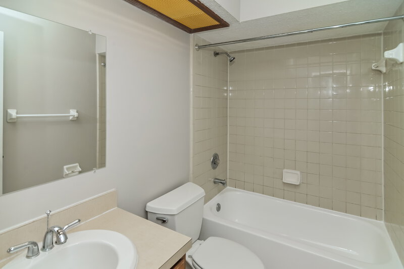 2,390/Mo, 8010 Swamp Flower Dr Jacksonville, FL 32244 Bathroom View