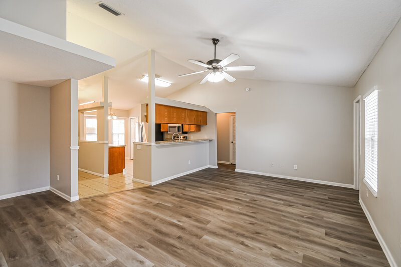 1,870/Mo, 2204 Francis Lewis Ct Orange Park, FL 32073 Living Room View