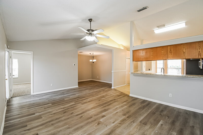 1,870/Mo, 2204 Francis Lewis Ct Orange Park, FL 32073 Living Room View 2