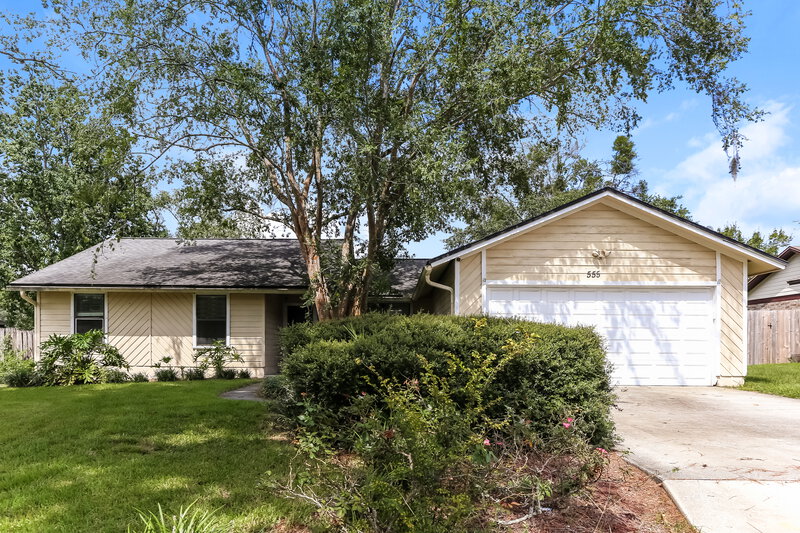 1,715/Mo, 555 Edward Rutledge St Orange Park, FL 32073 External View