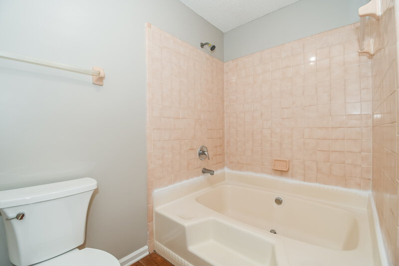 1,585/Mo, 9668 Chutney Ct Jacksonville, FL 32221 Bathroom View 2