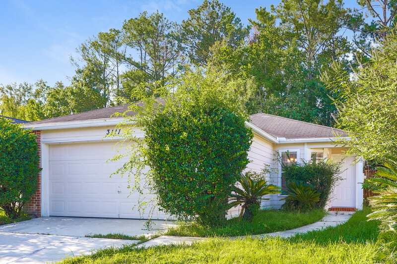 1,750/Mo, 3111 Wavering Ln Middleburg, FL 32068 Front View
