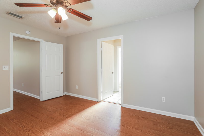 1,750/Mo, 3111 Wavering Ln Middleburg, FL 32068 Main Bedroom View