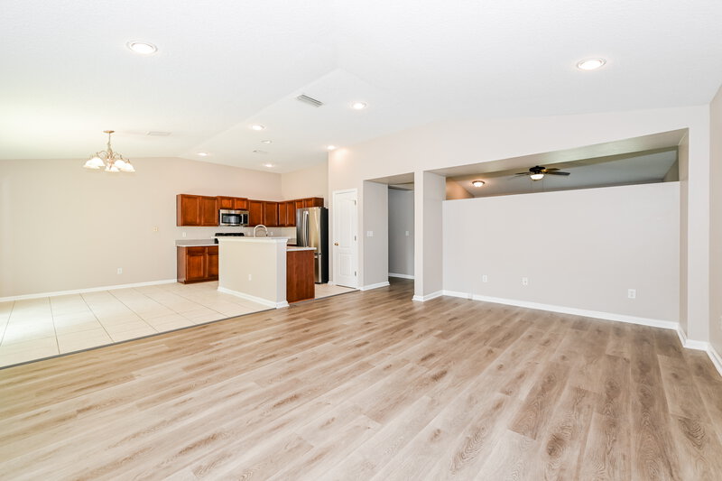 1,845/Mo, 1158 Summer Bluff Rd Jacksonville, FL 32218 Living Room View 3