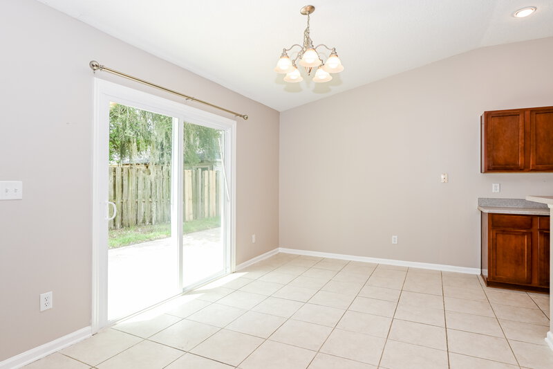 1,845/Mo, 1158 Summer Bluff Rd Jacksonville, FL 32218 Dining Room View