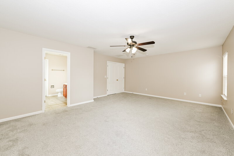 1,845/Mo, 1158 Summer Bluff Rd Jacksonville, FL 32218 Main Bedroom View 2