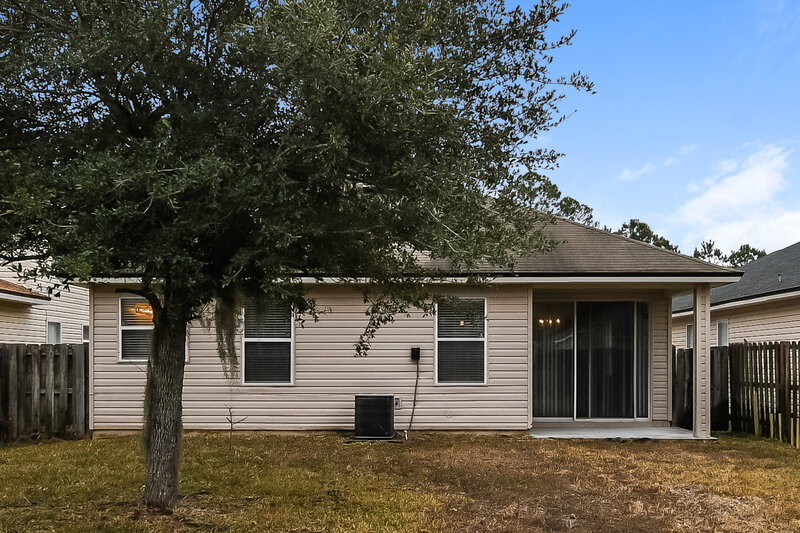 1,850/Mo, 11997 Alexandra Dr Jacksonville, FL 32218 Rear View