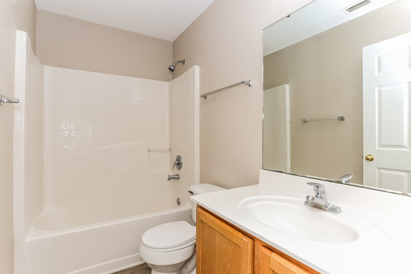 3,130/Mo, 98 Reeding Ridge Dr E Jacksonville, FL 32225 Bathroom View