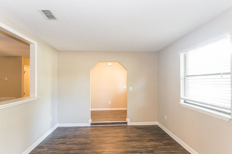 2,610/Mo, 1231 Turtle Creek Dr N Jacksonville, FL 32218 Family Room View