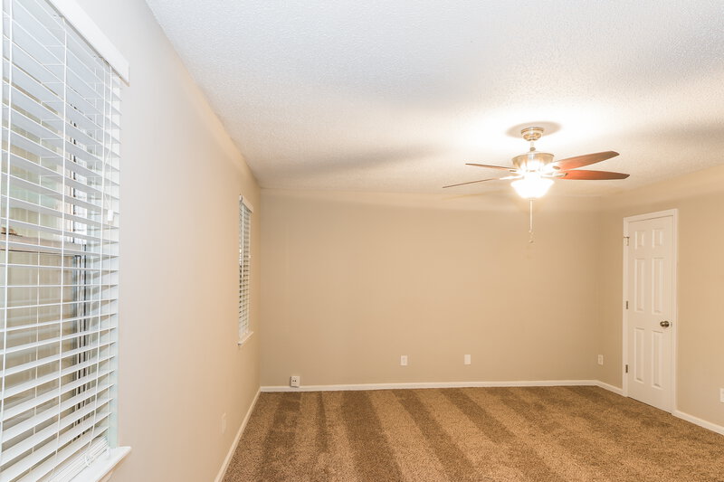 2,610/Mo, 1231 Turtle Creek Dr N Jacksonville, FL 32218 Master Bedroom View