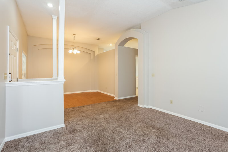 1,665/Mo, 9107 Castle Rock Dr Jacksonville, FL 32221 Family Room View 2