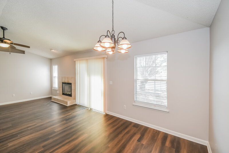 2,150/Mo, 560 Ashcroft Landing Dr Jacksonville, FL 32225 Dining Room View