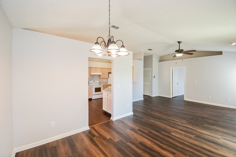 2,150/Mo, 560 Ashcroft Landing Dr Jacksonville, FL 32225 Dining Room View 2