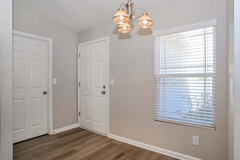 1,740/Mo, 7112 Gunston Hall Ct Jacksonville, FL 32220 Breakfast Nook View