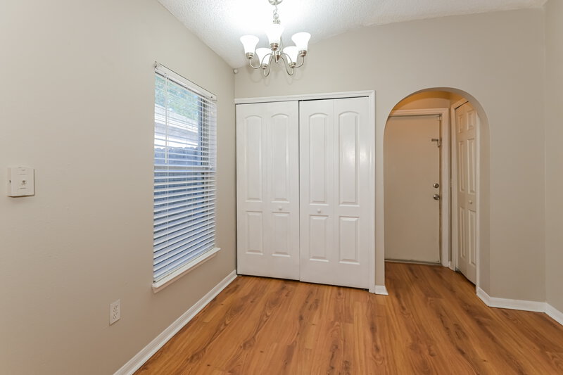 2,760/Mo, 1421 Runes Ct Middleburg, FL 32068 Breakfast Nook View