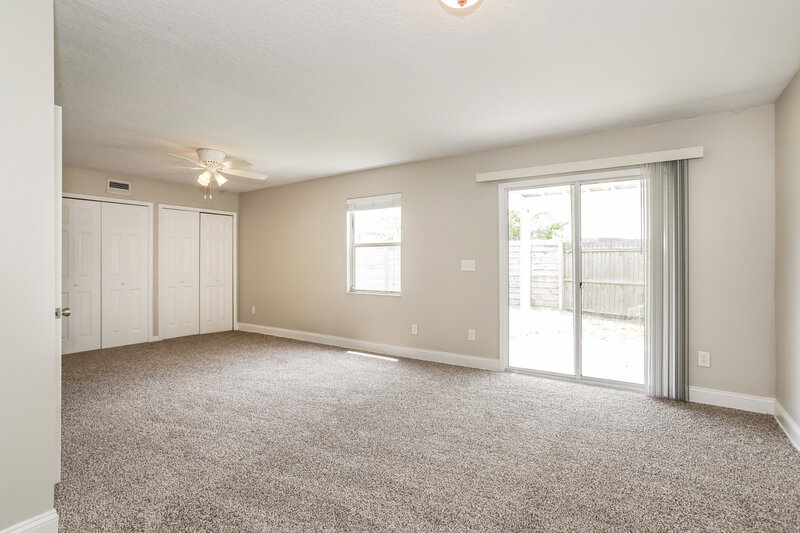 1,975/Mo, 7730 Allspice Cir W Jacksonville, FL 32244 Bedroom View 2