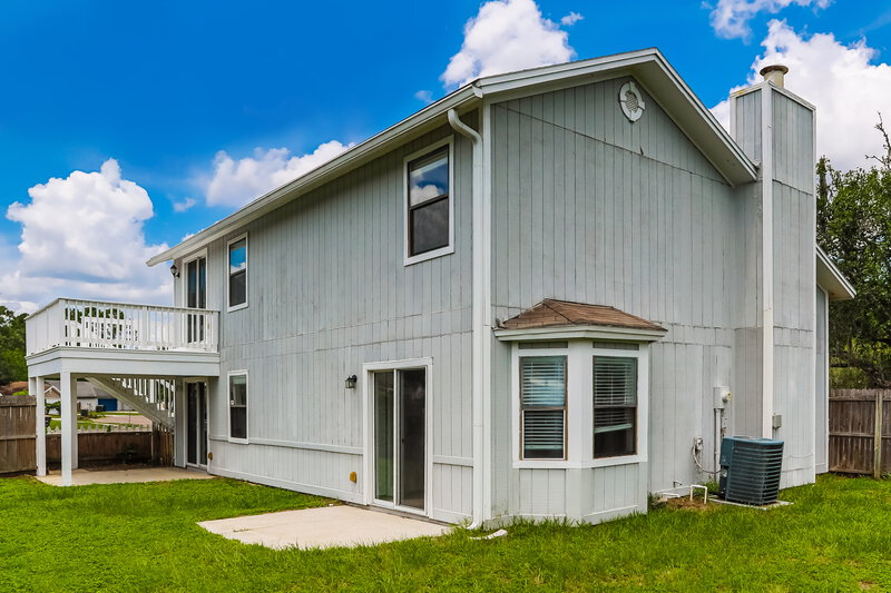 1,975/Mo, 7730 Allspice Cir W Jacksonville, FL 32244 Rear View